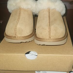 Ugg Slippers